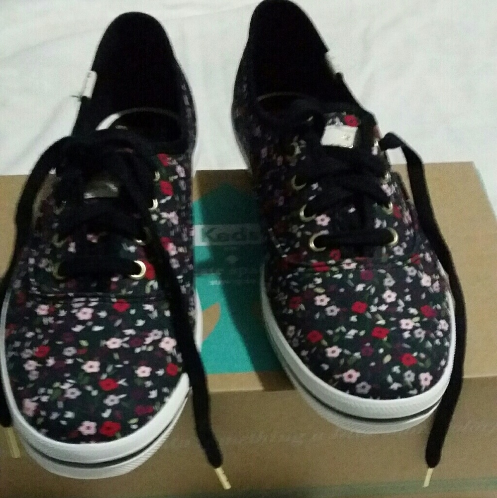 ♤Kate Spade X Keds special edition♤